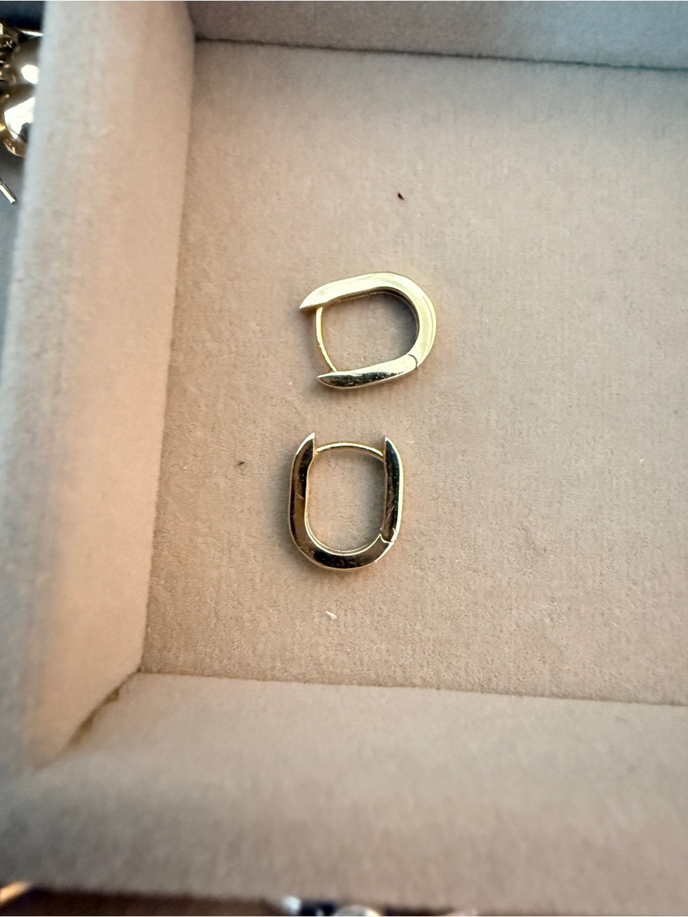Babygold 14k Petite Paper Clip Huggie Hoop Earrings - Picture 2 of 4